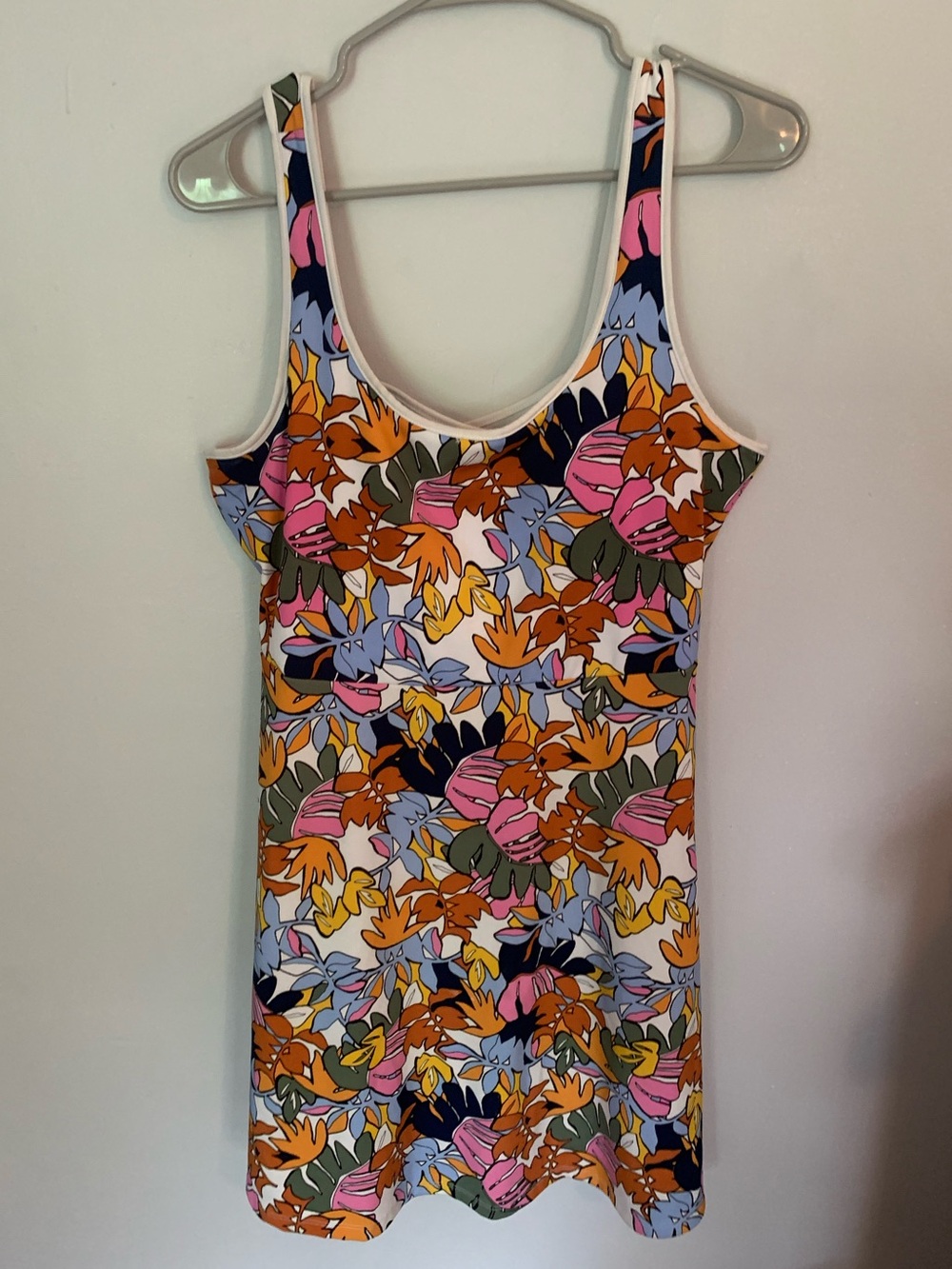 Bailey 44 Sports Dress size Large , Excellent Used Condition